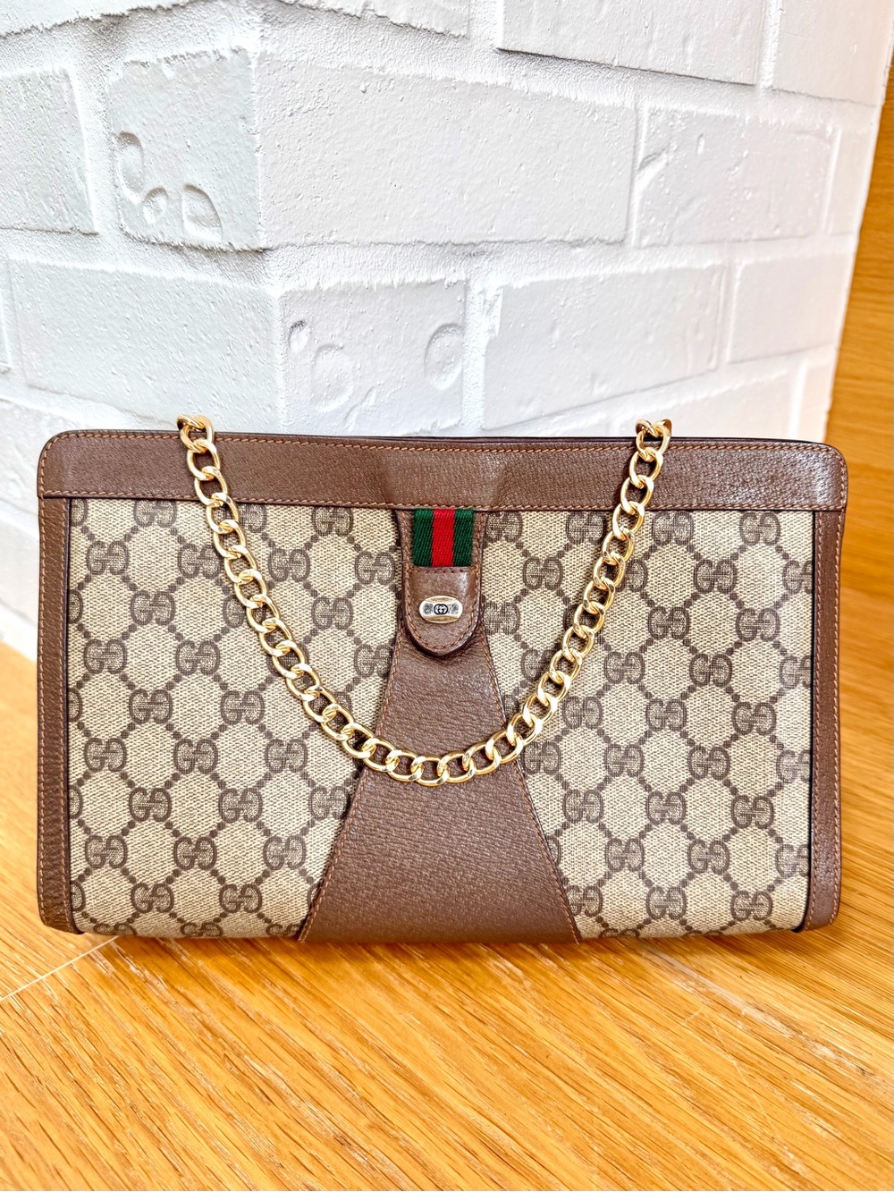 Gucci Authentic Vintage Monogram Sherry Line Clutch / Shoulder Bag